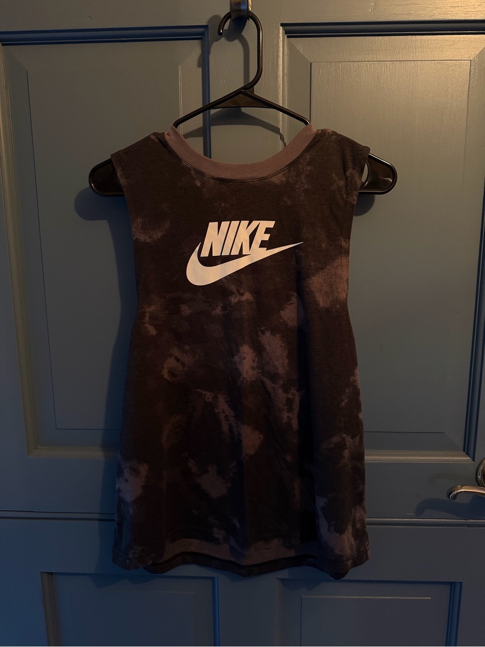 Nike Women’s Tie Dye Sleeveless Tank Top Medium Black Gray Logo